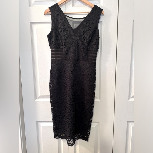 Black lace dress with peekaboo sides - Picture 1 of 11